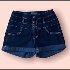 dark blue jean shorts !